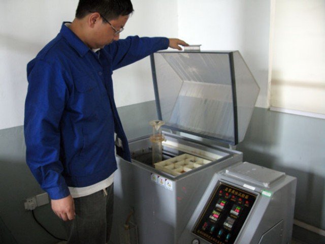 Salt-spray-corrosion-test-instrument.jpg